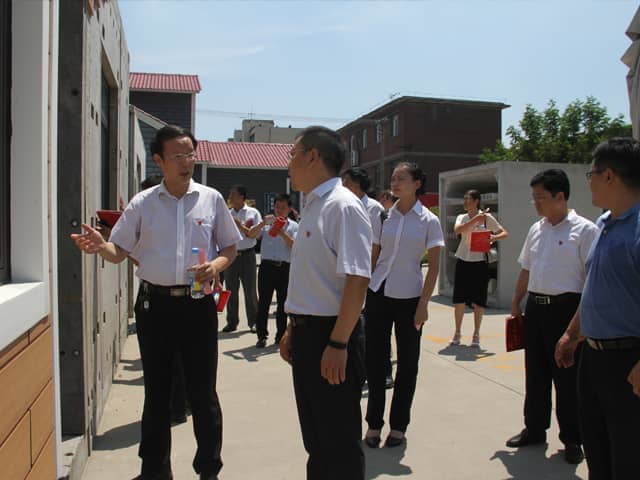 梁山縣委常委、組織部部長(zhǎng)王建一行蒞臨天意機(jī)械調(diào)研