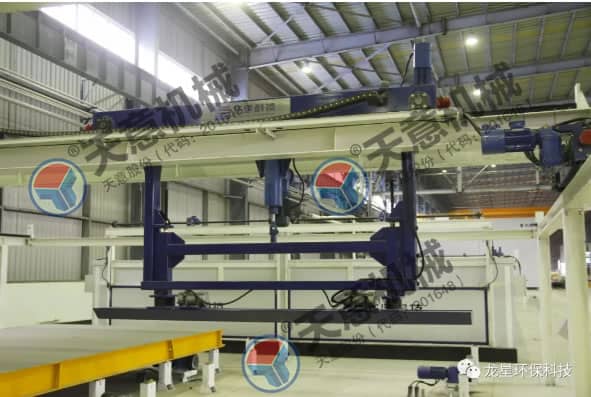 熱烈祝賀天意機(jī)械與龍星科技PC構(gòu)件生產(chǎn)線順利交接！