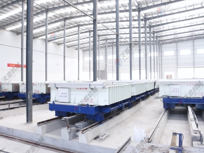 在選擇隔墻板機(jī)廠家時(shí)，需要注意什么？